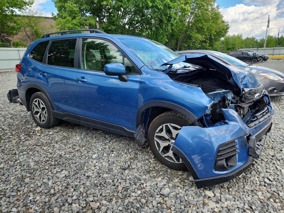 2022 Subaru Forester VIN JF2SKADC7NH495630 COPART salvage auction — UNDERCARRIAGE, Ma - Cert Of Title-Salvage, sold $3,450 on 2026-07-10 (photo 4)
