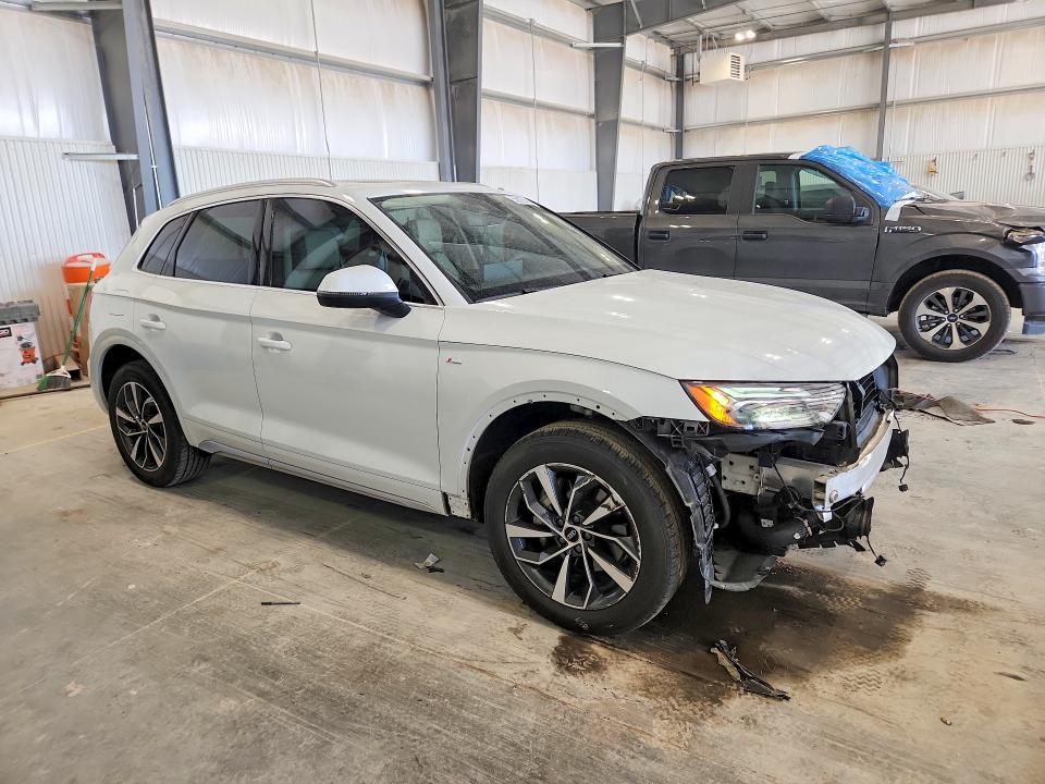 2024 Audi Q5 VIN WA1EAAFY2R2041800 COPART salvage auction — FRONT END, Ne - Cert Of Title-Salvage, sold $21,300 on 2026-07-14 (photo 4)