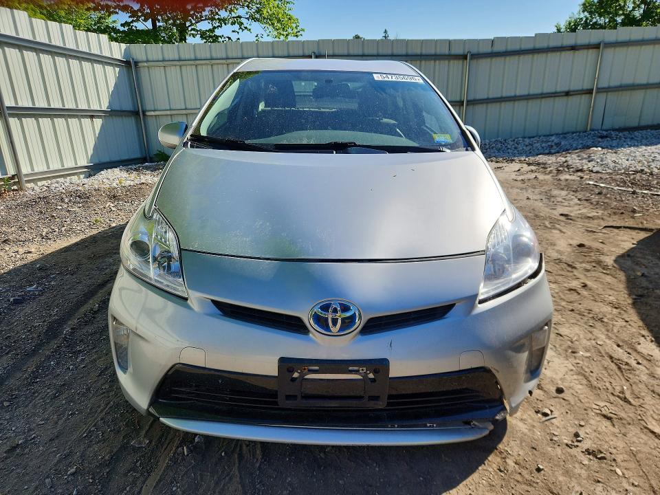 2015 Toyota Prius VIN JTDKN3DU0F1875901 COPART salvage auction — FRONT END, Vt - Cert Of Title-Salvage Vehicle, sold $1,850 on 2026-07-27 (photo 5)