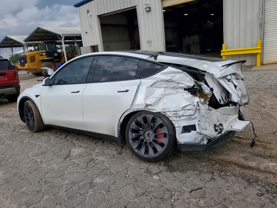 2022 Tesla Model y VIN 7SAYGDEFXNF539918 COPART salvage auction — REAR END, Ga - Cert Of Title-Salvage, sold $8,600 on 2026-07-24 (photo 2)