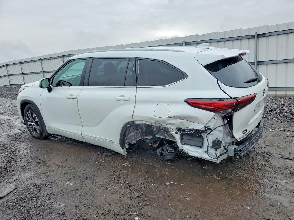 2023 Toyota Highlander VIN 5TDKDRAH2PS000501 COPART salvage auction — REAR END, Md - Certificate Of Title, sold $225 on 2026-07-29 (photo 2)