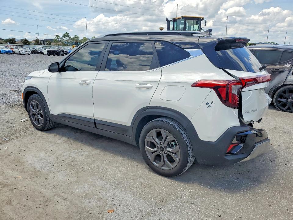 2024 Kia Seltos VIN KNDEU2AA8R7572127 COPART salvage auction — REAR END, Fl - Certificate Of Destruction, sold $5,700 on 2026-07-17 (photo 2)