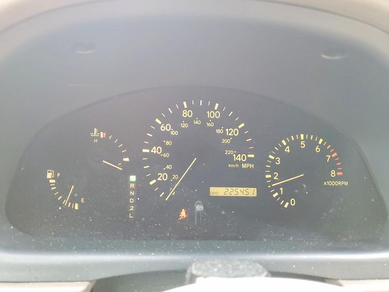 2000 Lexus Rx 300 VIN JT6GF10U0Y0077511 COPART salvage auction — FRONT END, Ut - Salvage Certificate, sold $525 on 2026-07-08 (photo 9)