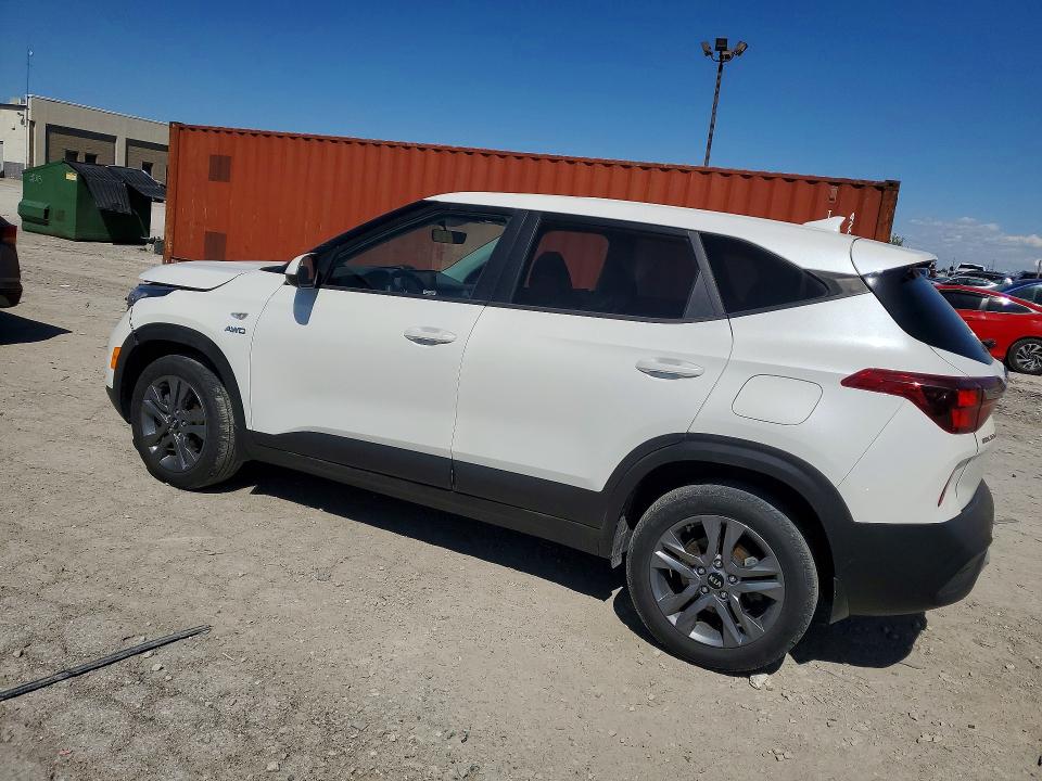 2021 Kia Seltos VIN KNDEPCAA8M7153085 COPART salvage auction — SIDE, IN - CERT OF TITLE-SALVAGE TITLE, sold $150 on 2026-07-31 (photo 2)