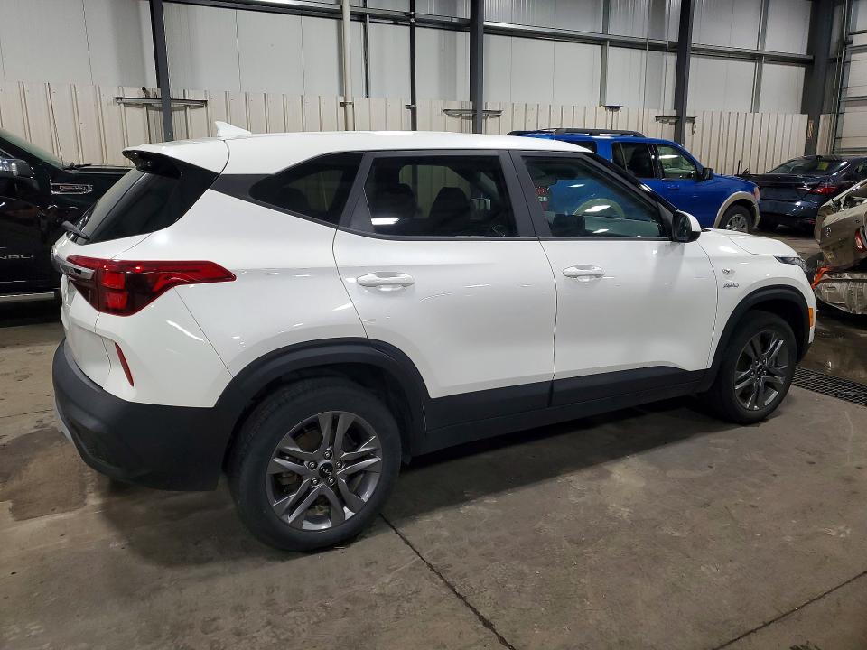 2023 Kia Seltos VIN KNDEPCAA2P7413632 COPART salvage auction — HAIL, Mn - Cert Of Title-Salvage, sold $10,300 on 2026-07-14 (photo 3)