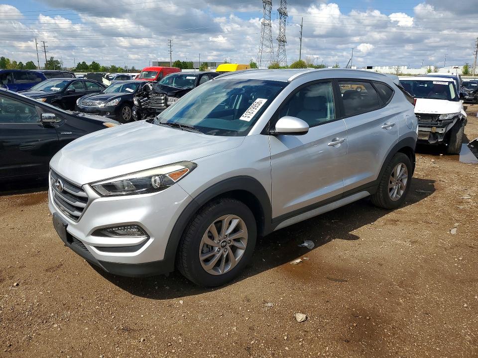 2017 Hyundai Tucson VIN KM8J3CA4XHU388417 COPART salvage auction — REAR END, Il - Salvage Certificate, sold $2,950 on 2026-07-07 (photo 1)