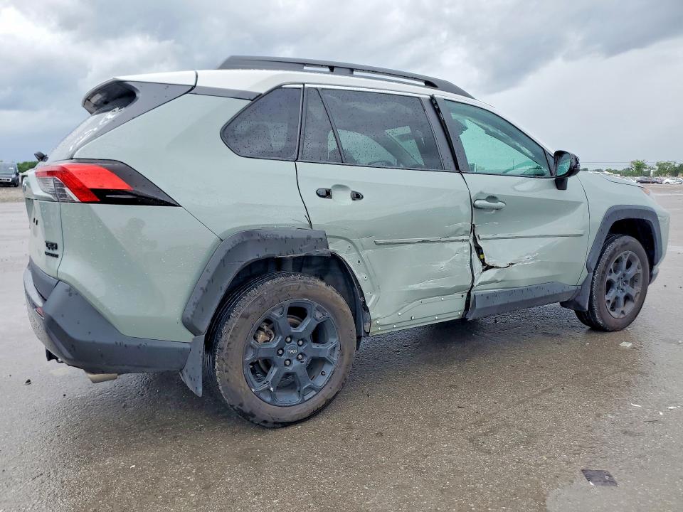 2020 Toyota Rav 4 VIN 2T3J1RFV4LC106431 COPART salvage auction — SIDE, Tn - Salvage Certificate, sold $12,700 on 2026-07-29 (photo 3)