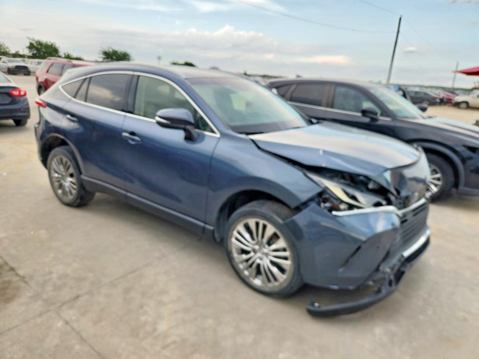 2021 Toyota Venza VIN JTEAAAAH8MJ025574 COPART salvage auction — FRONT END, Tx - Salvage Vehicle Title, sold $8,300 on 2026-07-06 (photo 4)
