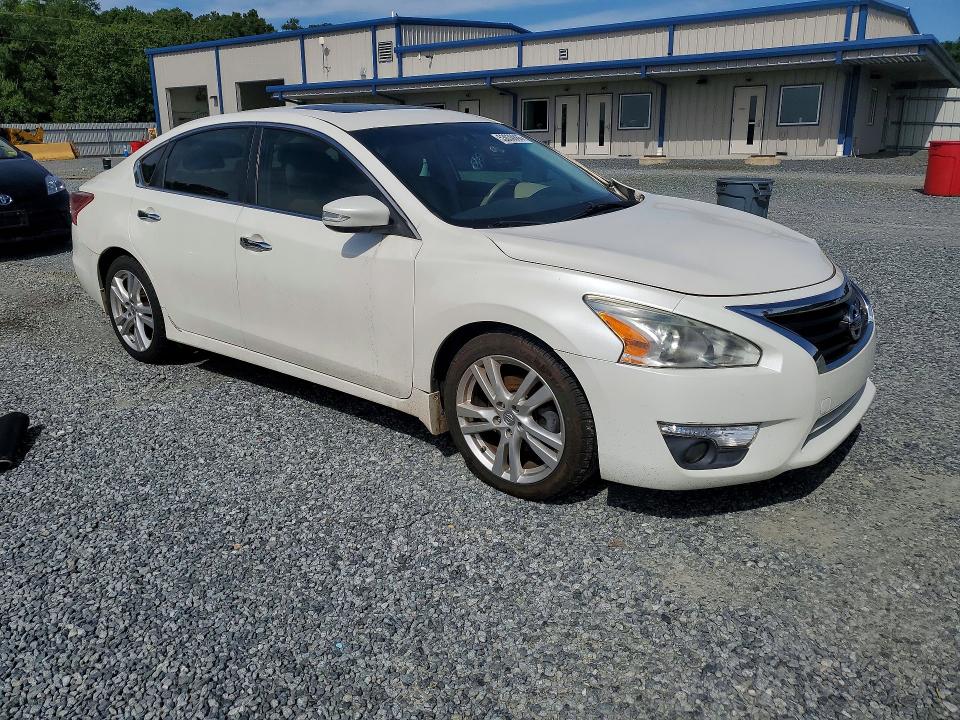 2013 Nissan Altima VIN 1N4BL3AP7DC228939 COPART salvage auction — FRONT END, Nc - Salvage Certificate Of Title, sold $1,500 on 2026-07-02 (photo 4)