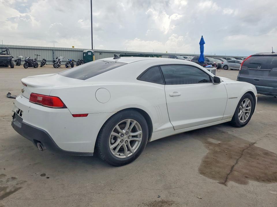 2015 Chevrolet Camaro VIN 2G1FB1E30F9206911 COPART salvage auction — REAR END, Tx - Salvage Vehicle Title, sold $2,150 on 2026-07-09 (photo 3)