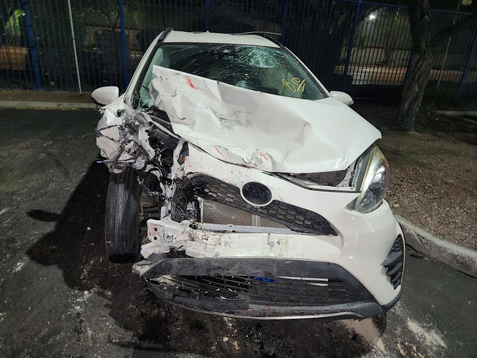 2018 Toyota Prius VIN JTDKDTB35J1606718 COPART salvage auction — FRONT END, NV - SALVAGE TITLE, sold $575 on 2026-07-28 (photo 5)