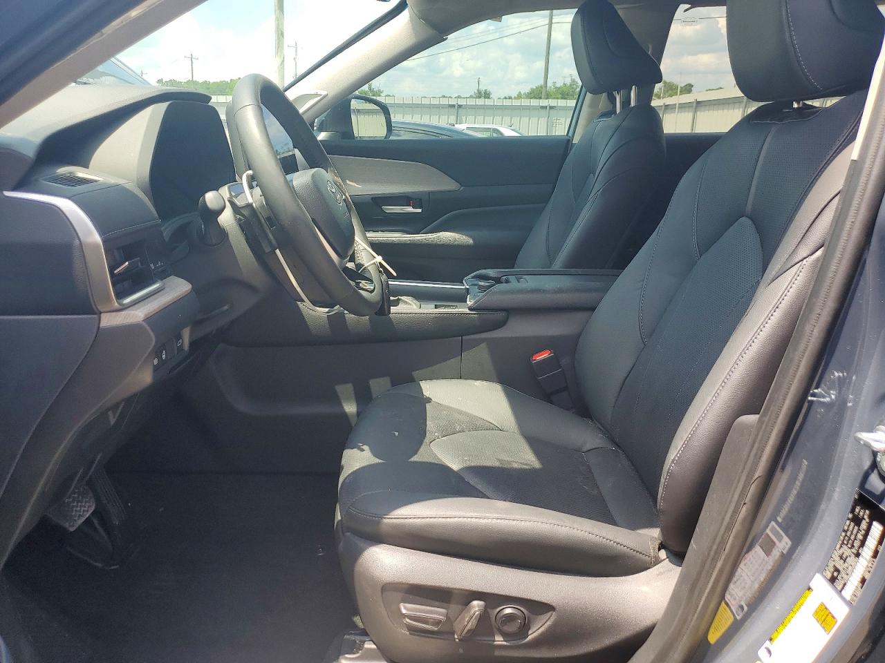 2024 Toyota Highlander VIN 5TDAAAB57RS038769 COPART salvage auction — Side, AL - CERT OF TITLE-SALVAGE TITLE, sold $24,000 on 2026-07-02 (photo 7)