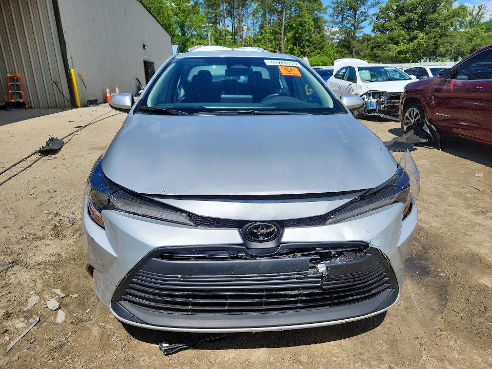2026 Toyota Corolla VIN 5YFB4MDE8TP374943 COPART salvage auction — REAR END, In - Certificate Of Title, sold $10,100 on 2026-07-14 (photo 5)