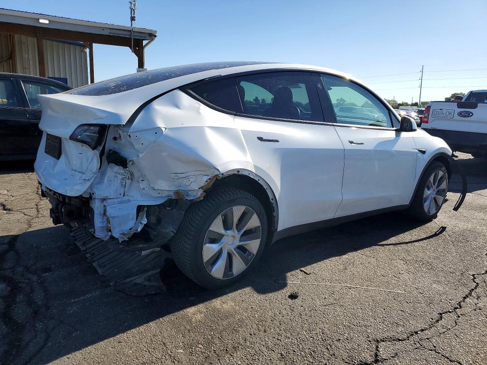 2023 Tesla Model y VIN 7SAYGDEE9PF840139 COPART salvage auction — FRONT END, Co - Salvage Title, sold $11,700 on 2026-07-16 (photo 3)