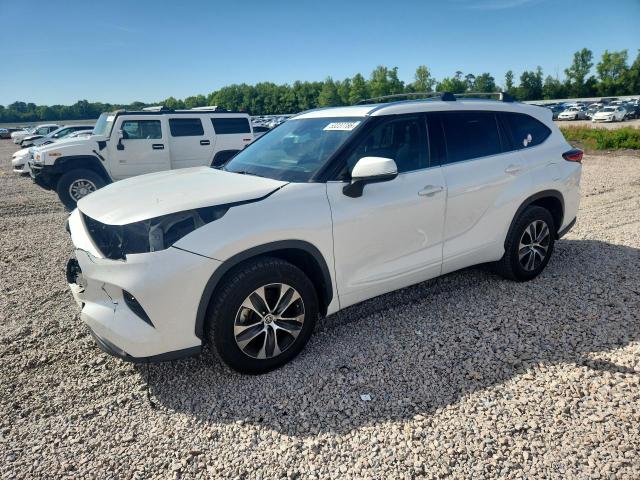 2020 Toyota Highlander VIN 5TDHZRAH9LS512617 COPART salvage auction — FRONT END, Nc - Salvage Certificate Of Title, sold $15,300 on 2026-07-07 (photo 1)