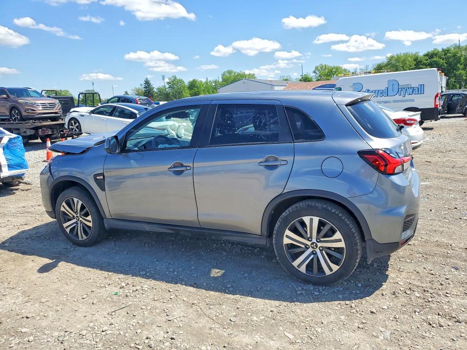 2022 Mitsubishi VIN JA4ARUAU7NU004639 COPART salvage auction — FRONT END, OH - CERT OF TITLE-SALVAGE, sold $425 on 2026-07-28 (photo 2)