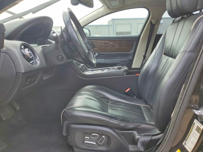 2013 Jaguar Xj VIN SAJWA2GE9DMV45702 COPART salvage auction — REAR END, Il - Salvage Certificate, sold $2,500 on 2026-07-10 (photo 7)