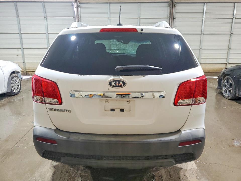 2011 Kia Sorento VIN 5XYKT4A2XBG125088 COPART salvage auction — FRONT END, Tn - Salvage Certificate, sold $1,750 on 2026-07-02 (photo 6)