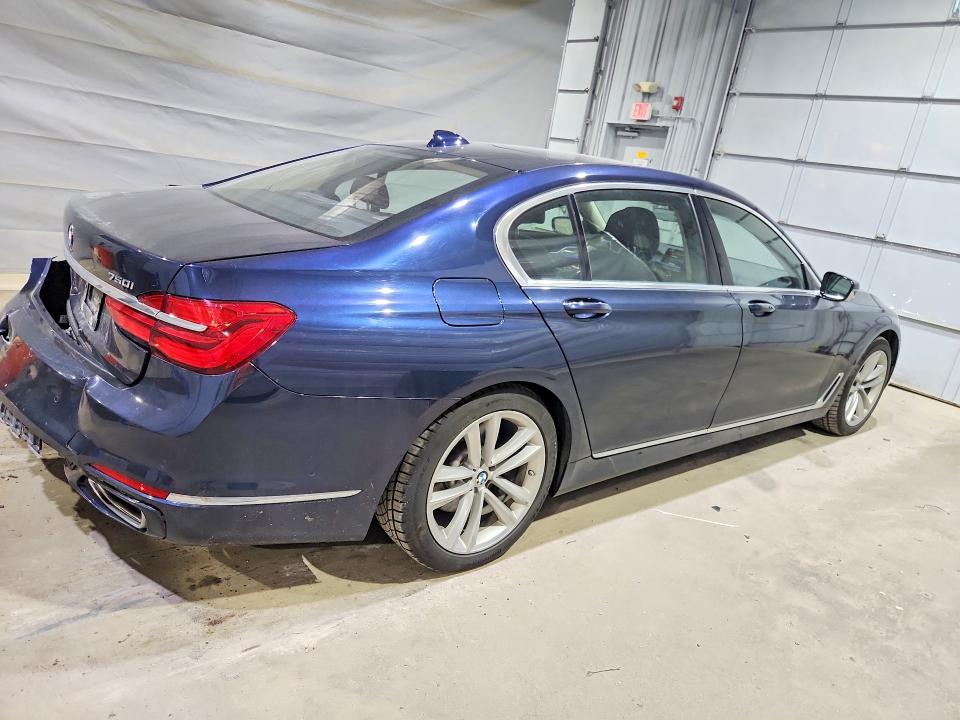 2019 BMW 7 series VIN WBA7F2C56KB240528 COPART salvage auction — REAR END, NH - CERT OF TITLE-SALVAGE, sold $9,800 on 2026-09-01 (photo 3)