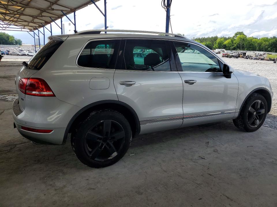 2012 Volkswagen Touareg VIN WVGFK9BP6CD005330 COPART salvage auction — MINOR DENT/SCRATCHES, Ga - Certificate Of Title (P), sold $3,050 on 2026-07-14 (photo 3)
