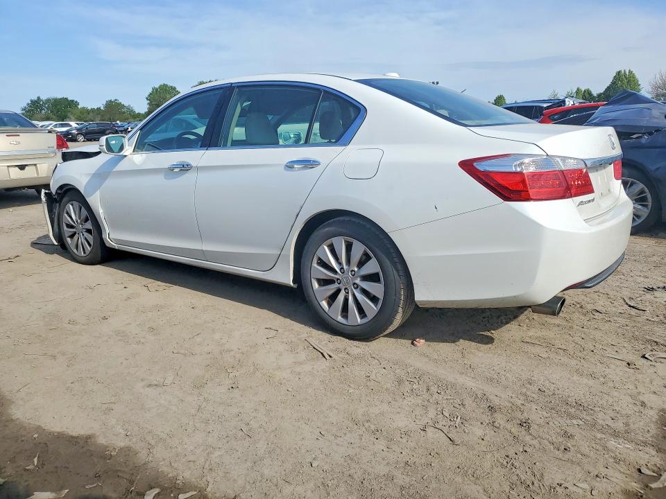 2015 Honda VIN 1HGCR3F89FA033942 COPART salvage auction — FRONT END, In -, sold $1,150 on 2026-08-03 (photo 2)