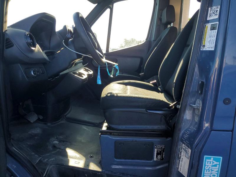 2019 Mercedes-benz Sprinter 2500 VIN WD4PF1CD6KT012775 COPART salvage auction — MINOR DENT/SCRATCHES, Fl - Certificate Of Title, sold $8,400 on 2026-07-27 (photo 7)