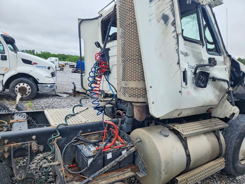 2011 International VIN 3HSCTSJR8BN325784 COPART salvage auction — ALL OVER, Tn - Salvage Certificate, sold $1,000 on 2026-07-09 (photo 6)