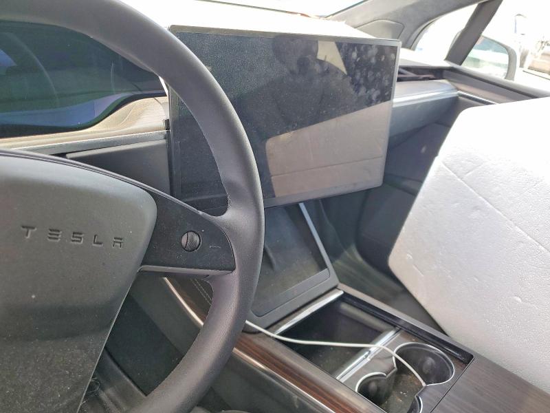 2023 Tesla Model x VIN 7SAXCAE5XPF425711 COPART salvage auction — FRONT END, Ca - Salvage Certificate, sold $23,400 on 2026-07-06 (photo 9)
