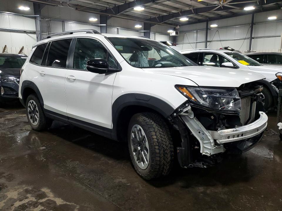 2025 Honda Passport VIN 5FNYF8H65SB006535 COPART salvage auction — FRONT END, Mn - Cert Of Title-Salvage, sold $13,900 on 2026-07-02 (photo 4)