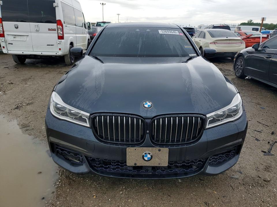 2017 BMW 7er VIN WBA7F2C58HG421917 COPART salvage auction — MINOR DENT/SCRATCHES, Wv - Certificate Of Title, sold $10,500 on 2026-07-27 (photo 5)