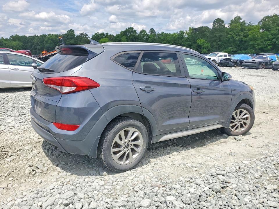 2018 Hyundai Tucson VIN KM8J33A49JU711717 COPART salvage auction — NORMAL WEAR, NC - DEALER ONLY CLEAN TITLE, sold $5,500 on 2026-07-29 (photo 3)