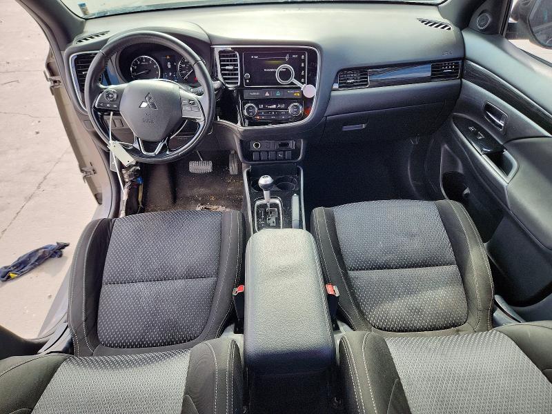 2018 Mitsubishi Outlander VIN JA4AD3A3XJZ064153 COPART salvage auction — SIDE, Tx - Salvage Vehicle Title, sold $2,800 on 2026-07-07 (photo 8)