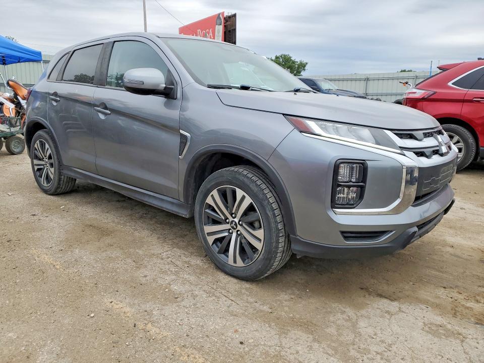 2021 Mitsubishi Outlander VIN JA4ARUAU8MU014840 COPART salvage auction — HAIL, Ks - Certificate Of Title, sold $6,100 on 2026-07-13 (photo 4)