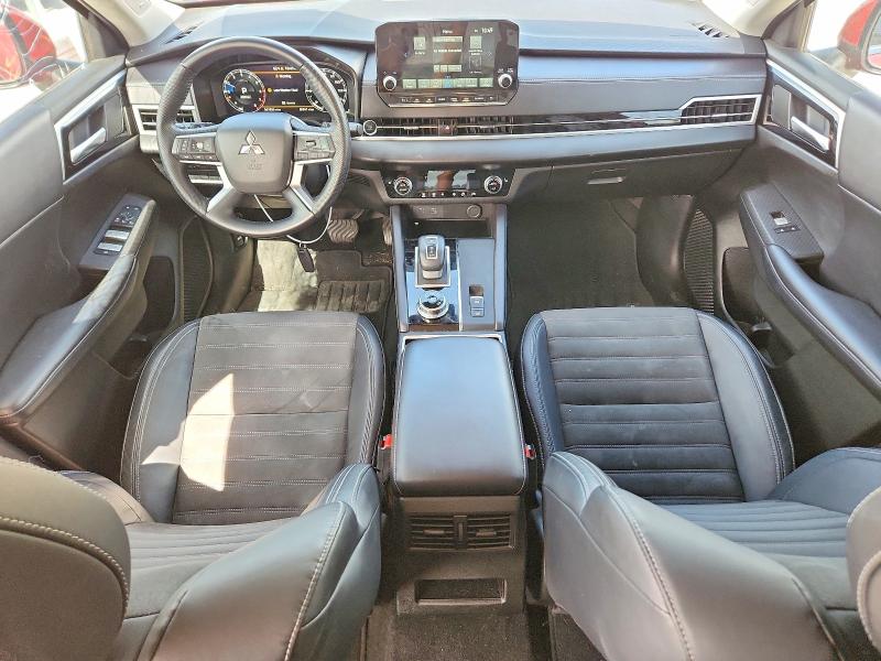 2023 Mitsubishi VIN JA4J3UA87PZ050353 COPART salvage auction — WATER/FLOOD, TX - SALVAGE TITLE-FLOOD DAMAGE, sold $2,450 on 2026-07-28 (photo 8)