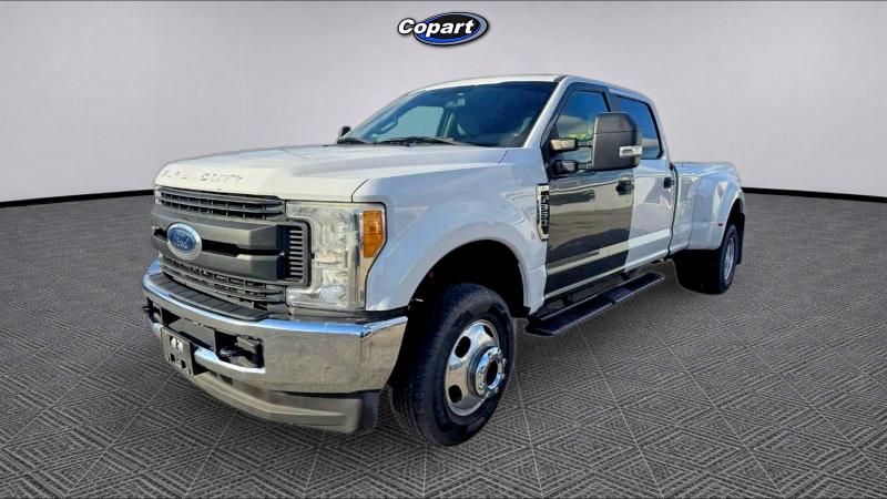 2017 Ford F-350 super duty VIN 1FT8W3DT7HED16940 COPART salvage auction — NORMAL WEAR, Tx - Certificate Of Title (P), sold $13,900 on 2026-07-02 (photo 2)
