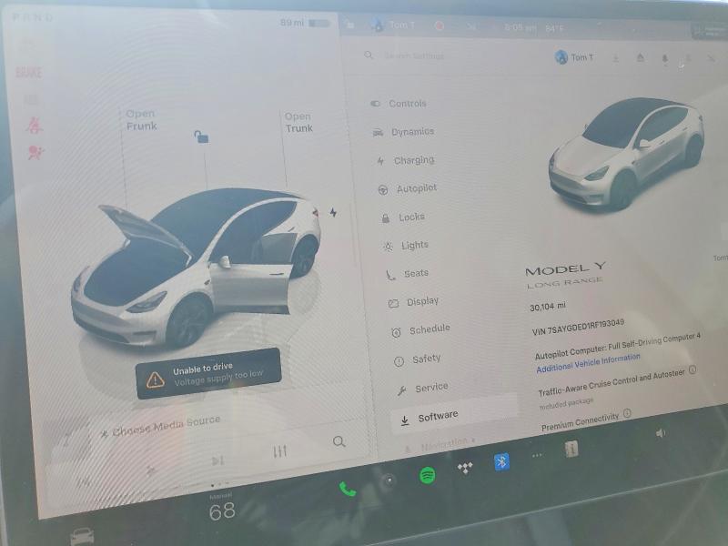 2024 Tesla Model y VIN 7SAYGDED1RF193049 COPART salvage auction — FRONT END, Ca - Salvage Certificate, sold $15,400 on 2026-07-27 (photo 9)