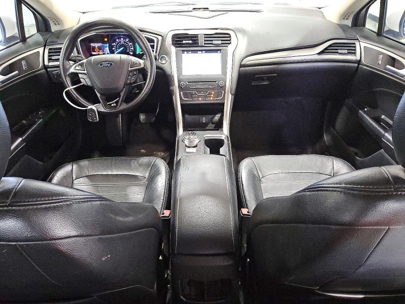 2017 Ford Fusion VIN 3FA6P0HD8HR364004 COPART salvage auction — MINOR DENT/SCRATCHES, Fl - Certificate Of Title, sold $2,400 on 2026-07-09 (photo 8)