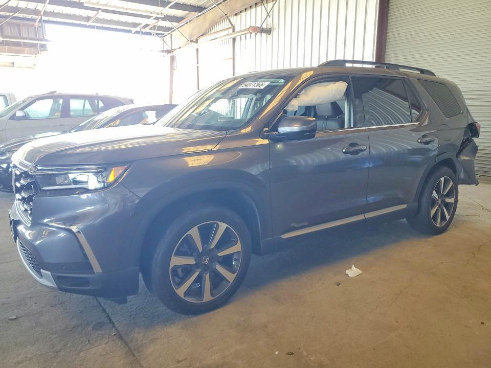 2025 Honda Pilot VIN 5FNYG1H82SB003081 COPART salvage auction — REAR END, Ca - Salvage Certificate, sold $8,100 on 2026-07-09 (photo 1)
