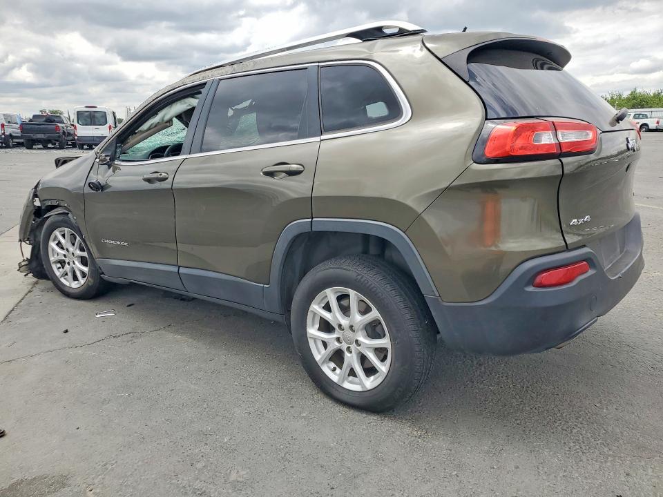 2015 Jeep Cherokee VIN 1C4PJMCB7FW663944 COPART salvage auction — ROLLOVER, Ca - Salvage Certificate, sold $300 on 2026-07-23 (photo 2)
