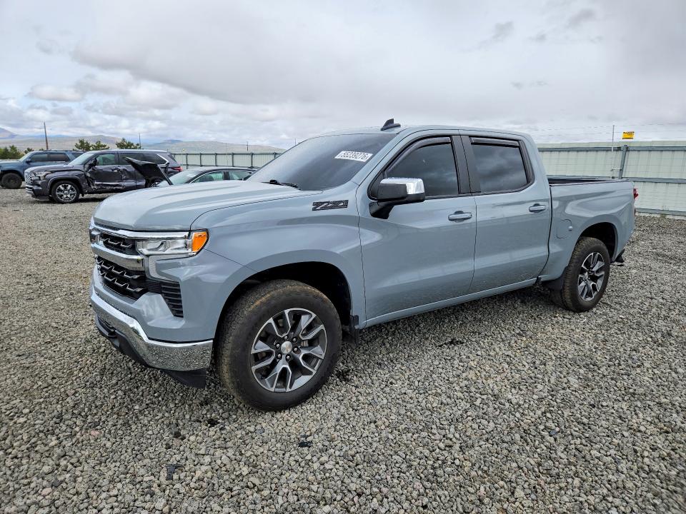 2024 Chevrolet Silverado VIN 1GCUDDED7RZ340392 — COPART salvage auction photo