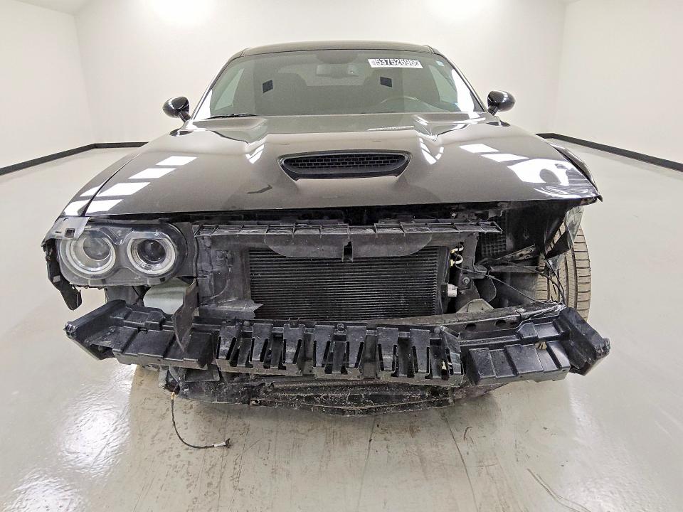 2023 Dodge Challenger VIN 2C3CDZBT8PH669575 COPART salvage auction — FRONT END, Tx - Certificate Of Title, sold $9,900 on 2026-07-28 (photo 5)