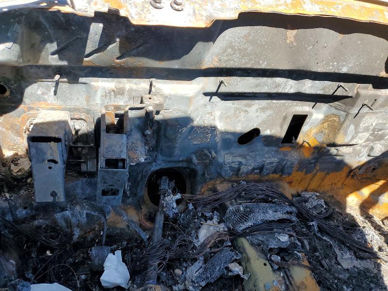2014 Jeep Patriot VIN 1C4NJRAB0ED518973 COPART salvage auction — BURN, Ab - Bos - Nonrepairable, sold $50 on 2026-07-09 (photo 9)