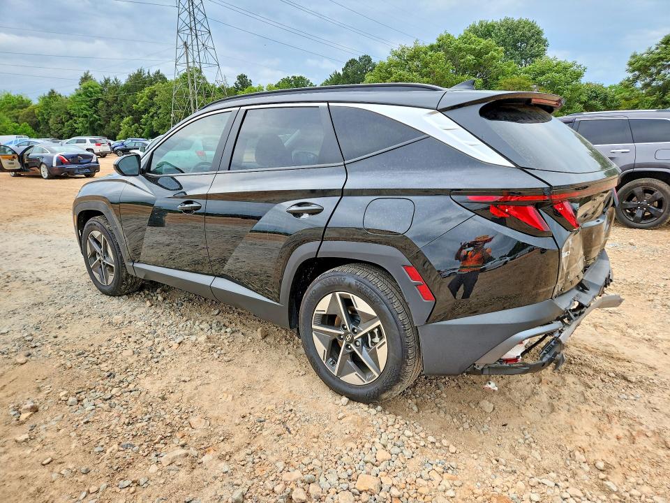 2025 Hyundai Tucson VIN 5NMJB3DE9SH522764 COPART salvage auction — REAR END, NC - SALVAGE CERTIFICATE OF TITLE, sold $9,700 on 2026-07-06 (photo 2)