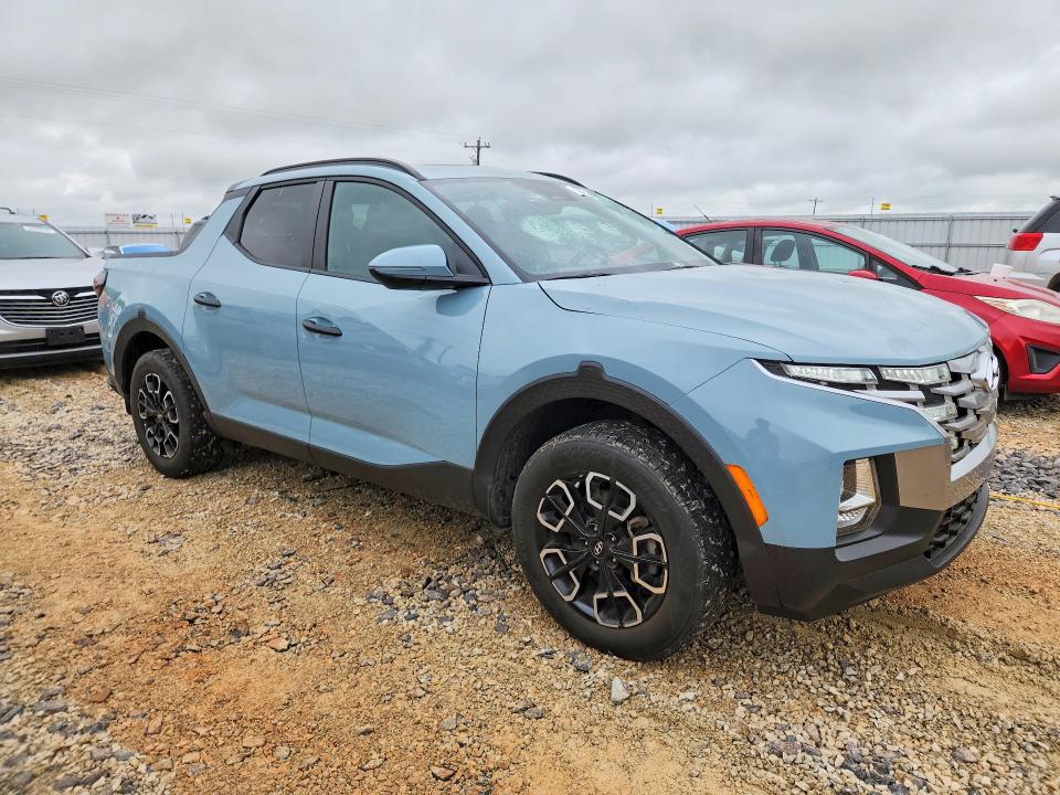 2023 Hyundai Santa cruz VIN 5NTJC4AE6PH061980 COPART salvage auction — HAIL, Mo - Certificate Of Title, sold $8,500 on 2026-07-08 (photo 4)