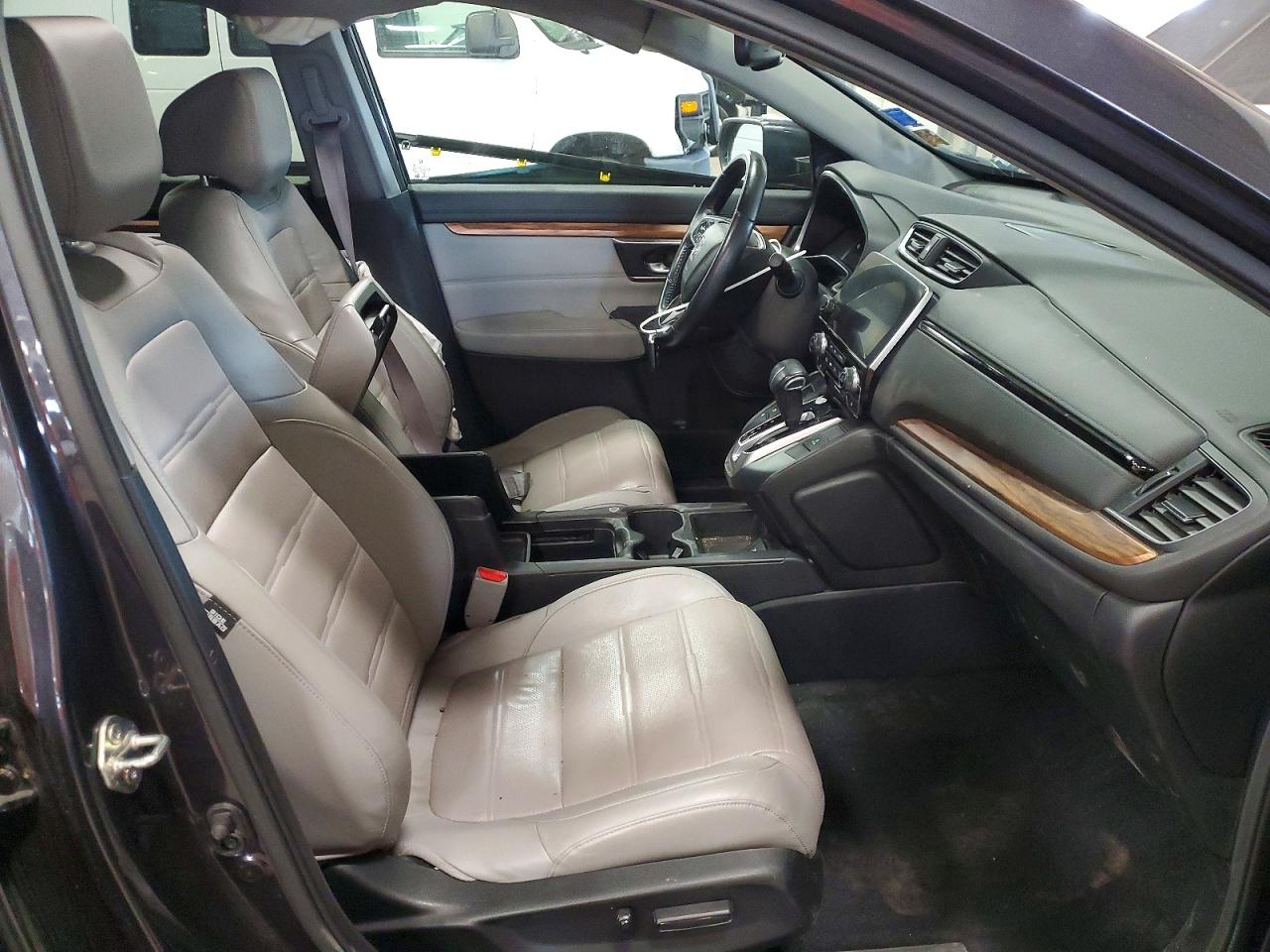 2019 Honda CR-V VIN 7FARW2H87KE040211 COPART salvage auction — Side, MN - CERT OF TITLE-SALVAGE, sold $8,100 on 2026-07-09 (photo 7)