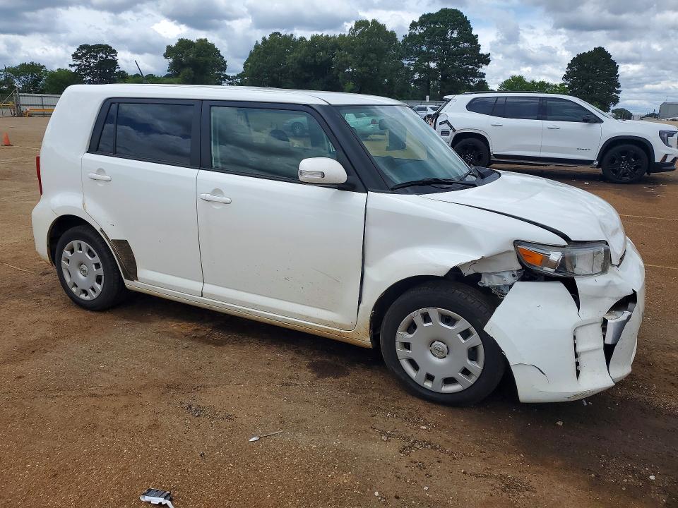 2014 Scion Xb VIN JTLZE4FE0EJ055718 COPART salvage auction — FRONT END, Tx - Salvage Vehicle Title, sold $4,050 on 2026-07-06 (photo 4)