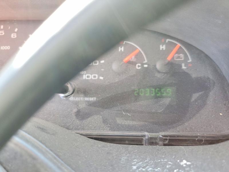 2008 Ford Econoline VIN 1FD4E45S28DB00931 COPART salvage auction — MINOR DENT/SCRATCHES, Ca - Dis/Dlr/Exp Only Lien Papers, sold $500 on 2026-07-09 (photo 8)