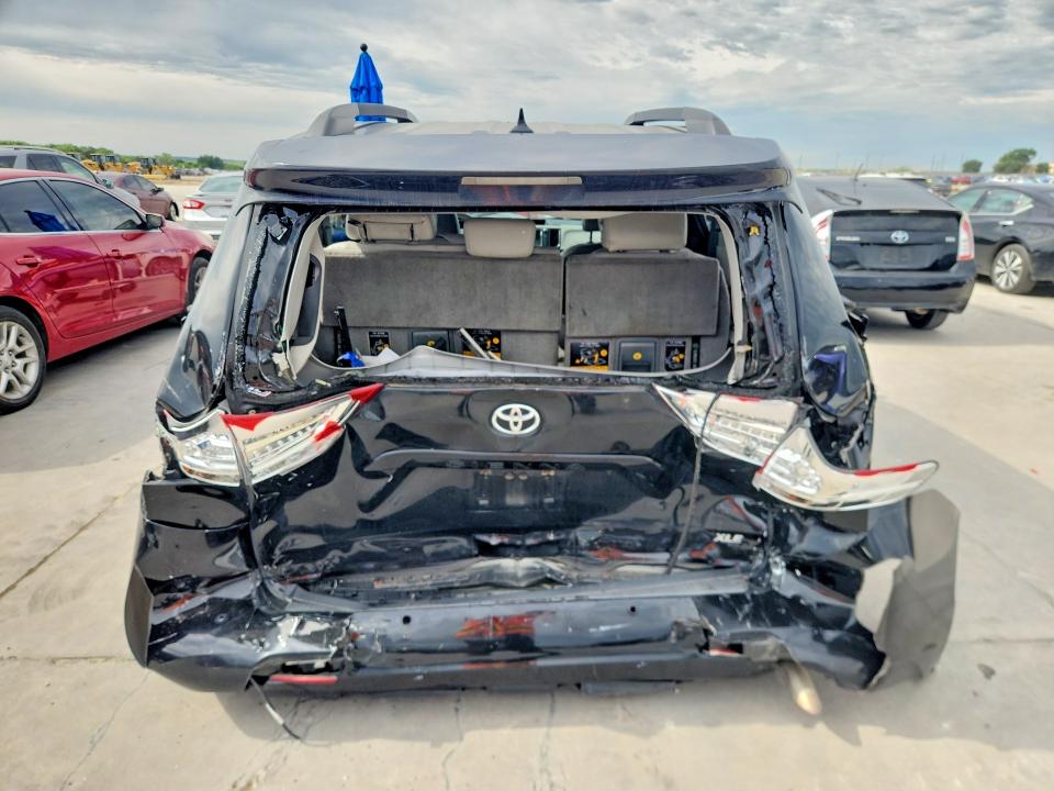 2011 Toyota Sienna VIN 5TDYK3DC2BS120627 COPART salvage auction — REAR END, Tx - Salvage Vehicle Title, sold $750 on 2026-07-30 (photo 6)