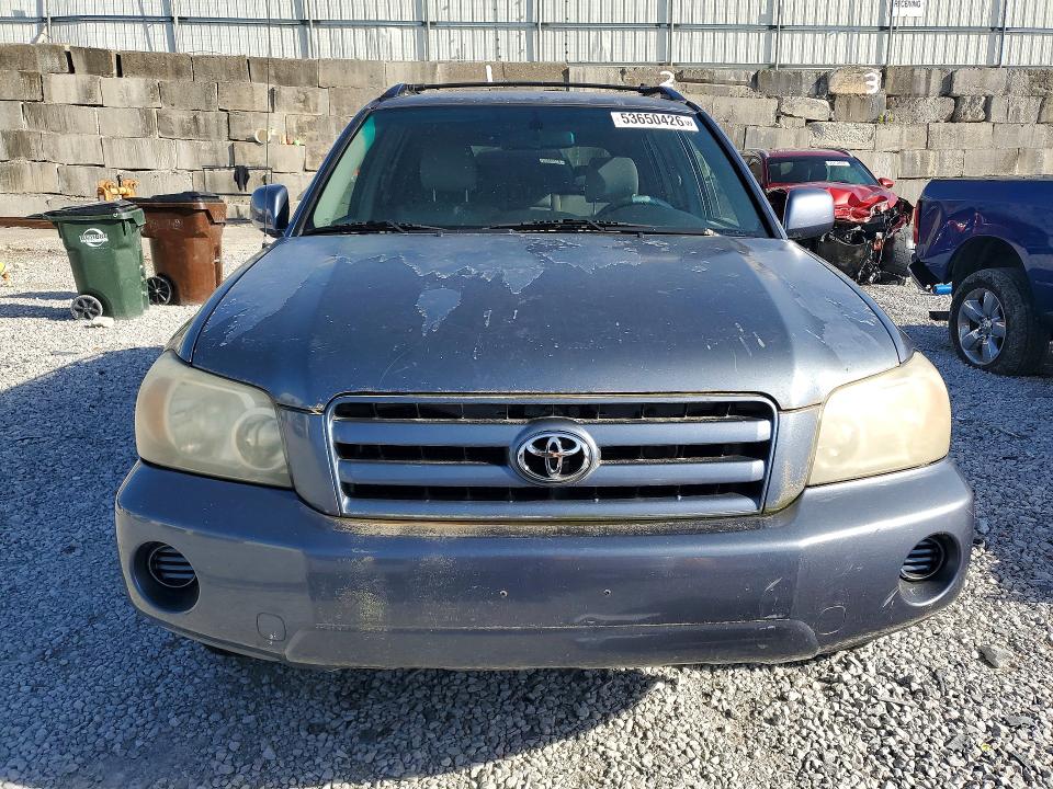 2006 Toyota VIN JTEDP21A060098337 COPART salvage auction — MINOR DENT/SCRATCHES, TX - SALVAGE VEHICLE TITLE, sold $700 on 2026-07-24 (photo 5)