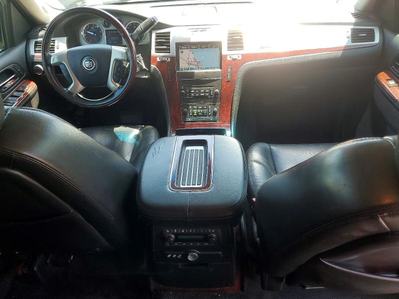 2011 Cadillac Escalade VIN 1GYS3EEJ4BR231670 COPART salvage auction — REAR END, Ca - Salvage Certificate, sold $850 on 2026-07-22 (photo 8)